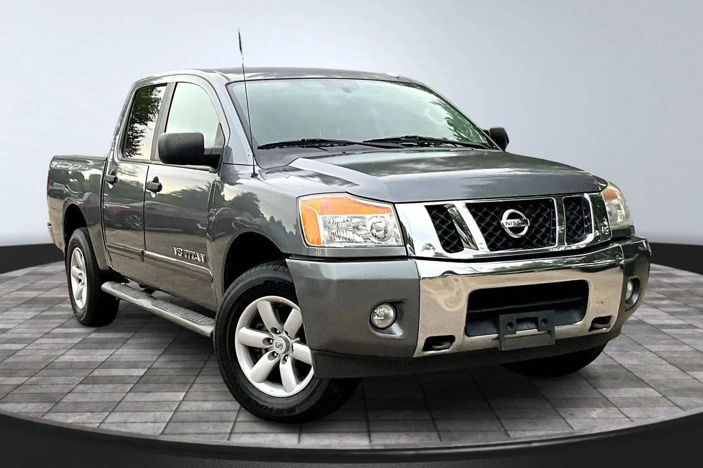 2013 Nissan Titan SV — Pickup Truck — 247,856 mi — Raleigh, NC
