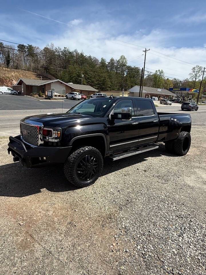 2015 GMC Sierra 3500HD Denali — Pickup Truck — 143,307 mi — Connelly Springs, NC