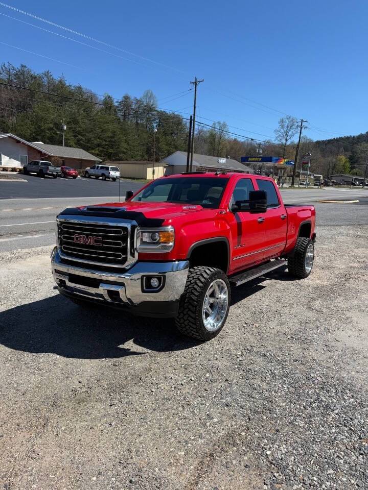 2019 GMC Sierra 2500HD SLT — Pickup Truck — 196,474 mi — Connelly Springs, NC