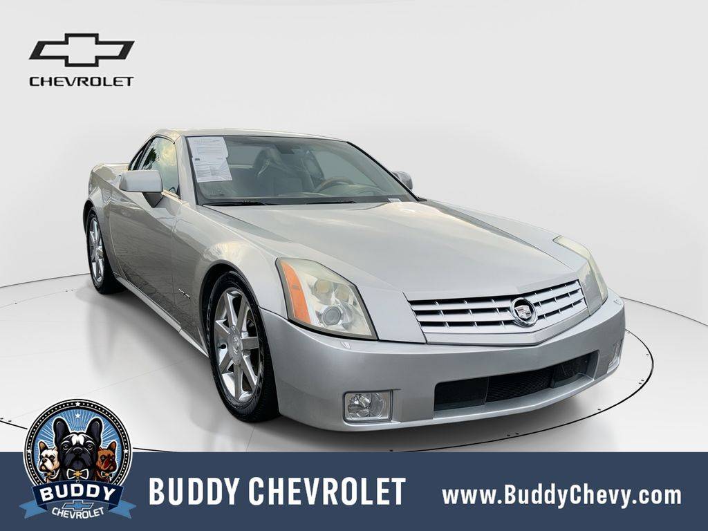 2004 Cadillac XLR Standard
