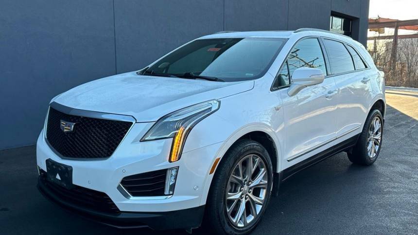 2020 Cadillac XT5 Sport — SUV — 68,261 mi — Highland Park, IL
