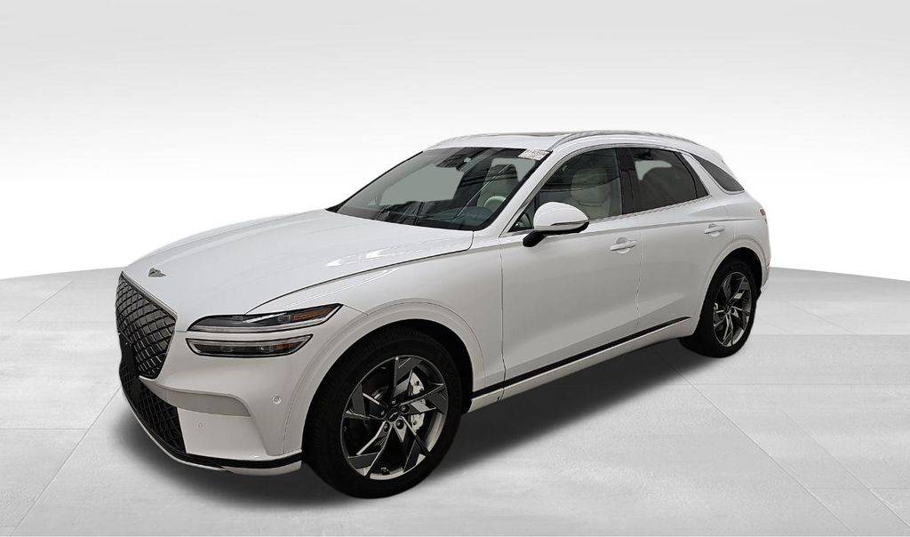 2025 Genesis Electrified GV70 Advanced — SUV — 2,784 mi — Highland Park, IL
