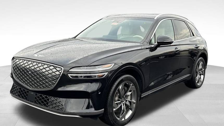 2023 Genesis Electrified GV70 Base