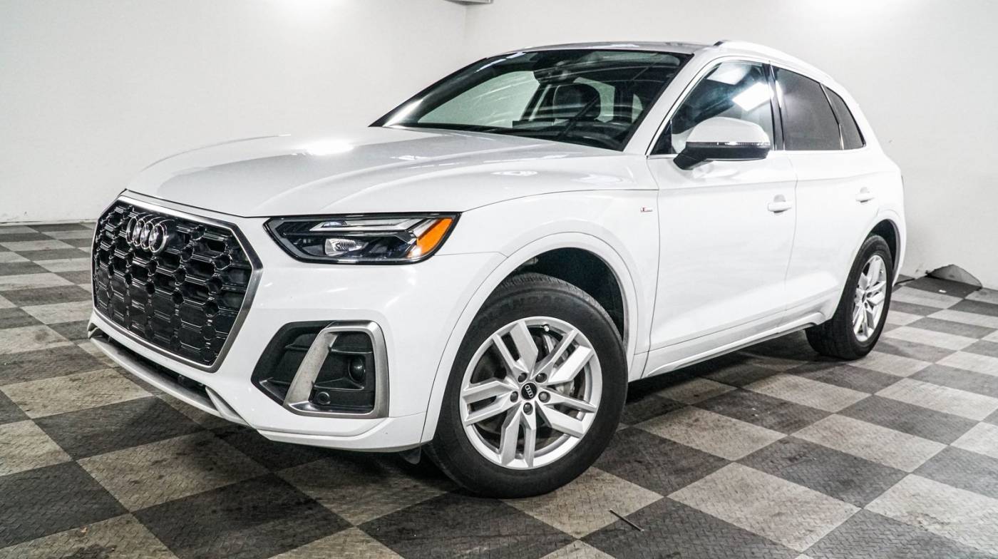 2022 Audi Q5 Premium — SUV — 62,157 mi — Westbury, NY