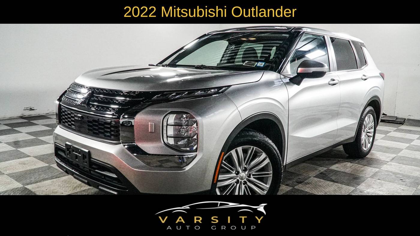 2022 Mitsubishi Outlander ES — SUV — 34,138 mi — Westbury, NY