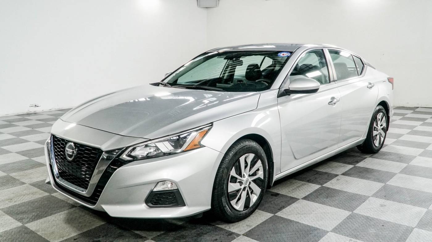 2021 Nissan Altima S — Sedan — 60,997 mi — Westbury, NY