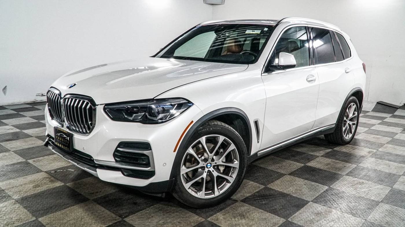 2022 BMW X5 40i — SUV — 48,748 mi — Westbury, NY