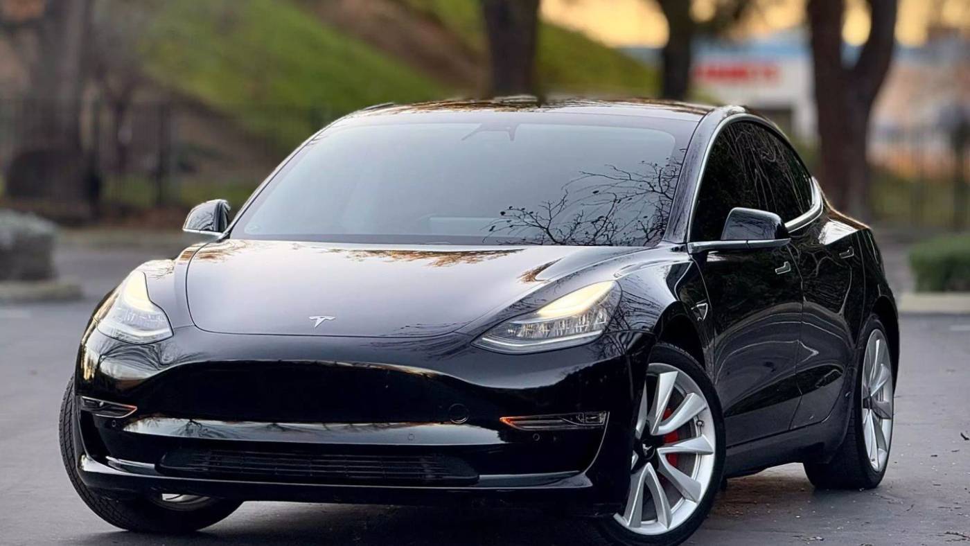 2020 Tesla Model 3 Standard Range — Sedan — 42,618 mi — West Sacramento, CA