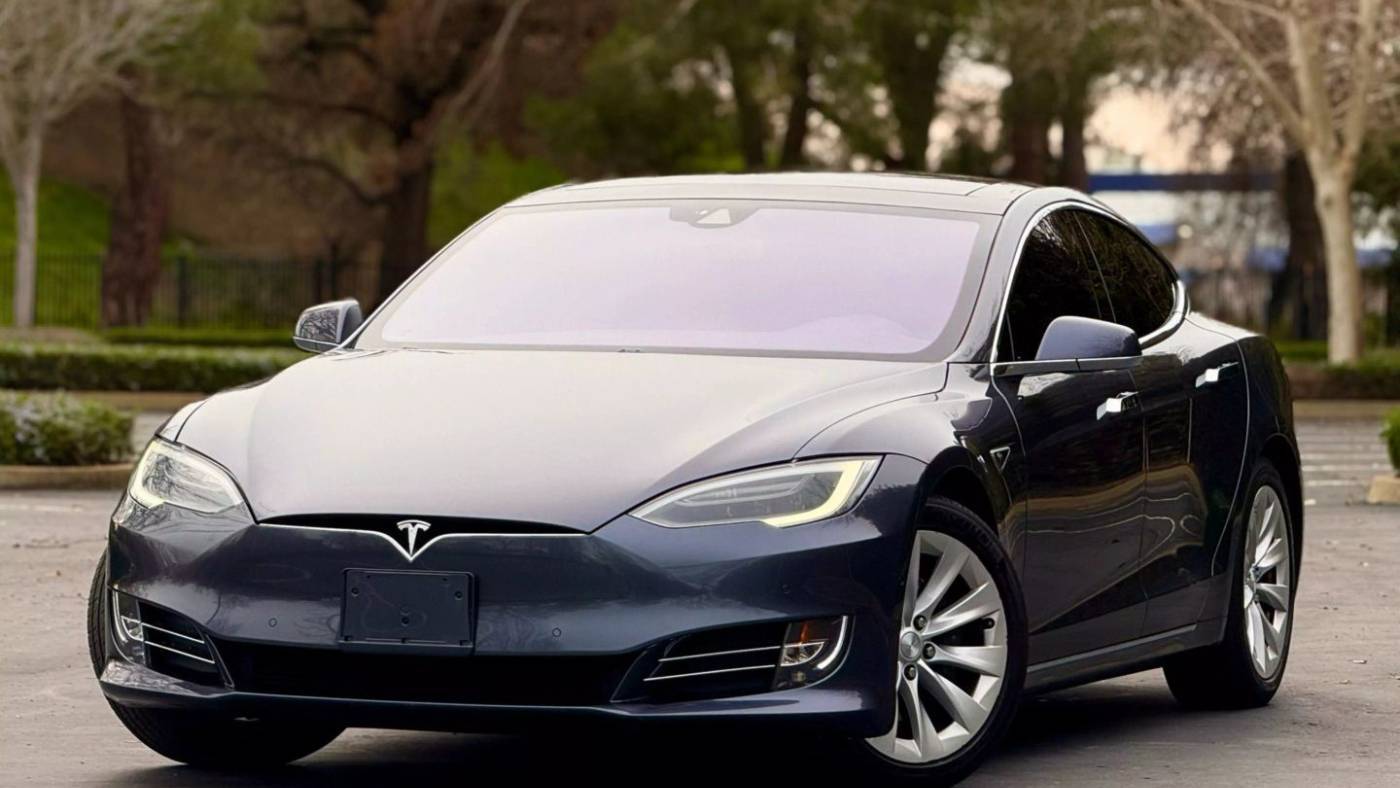 2016 Tesla Model S 90D — Hatchback — 84,465 mi — West Sacramento, CA