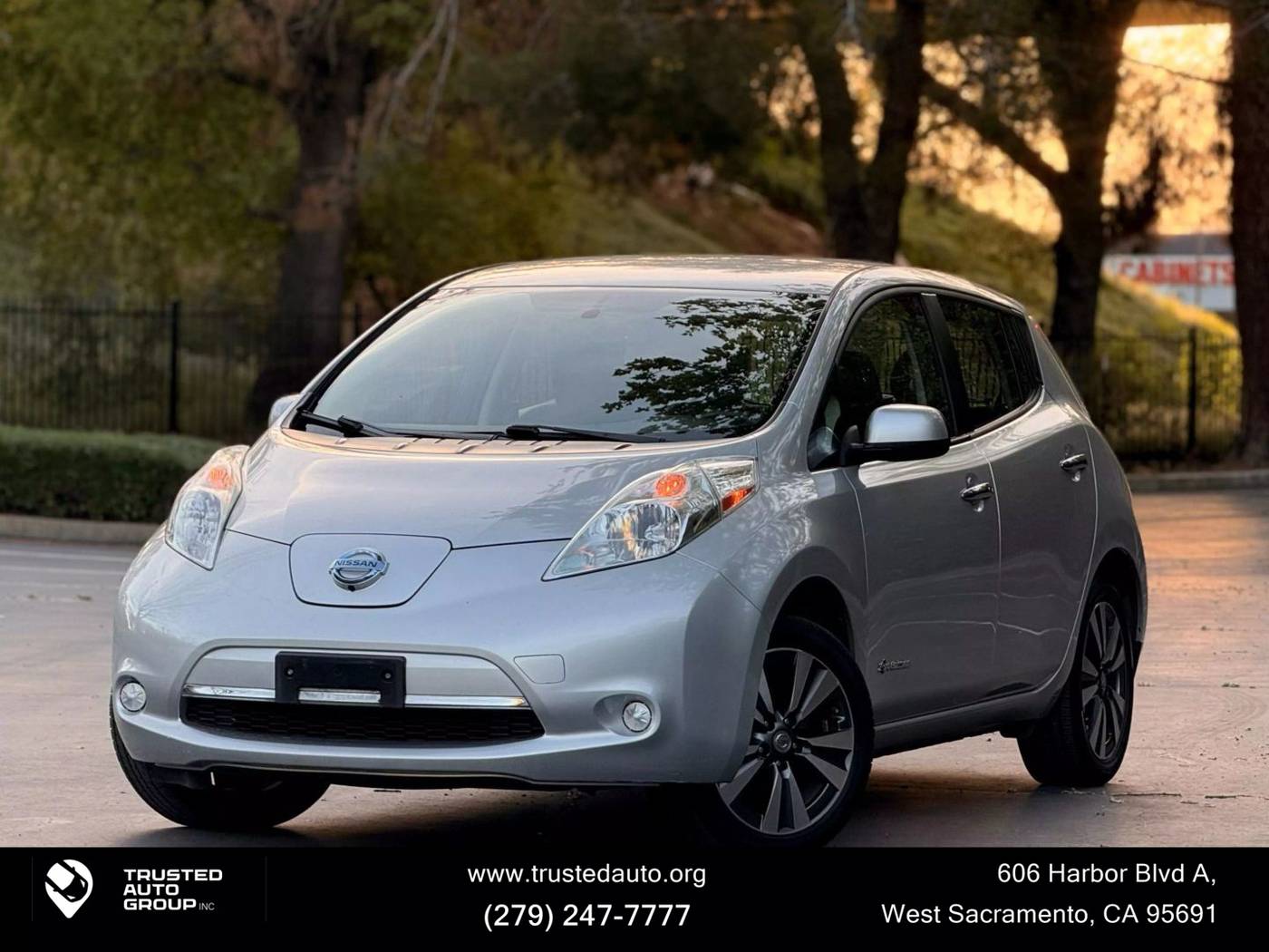 2015 Nissan LEAF SV — Hatchback — 54,699 mi — West Sacramento, CA