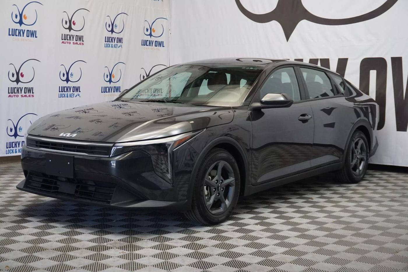 2025 Kia K4 LXS — Sedan — 1,683 mi — Honolulu, HI