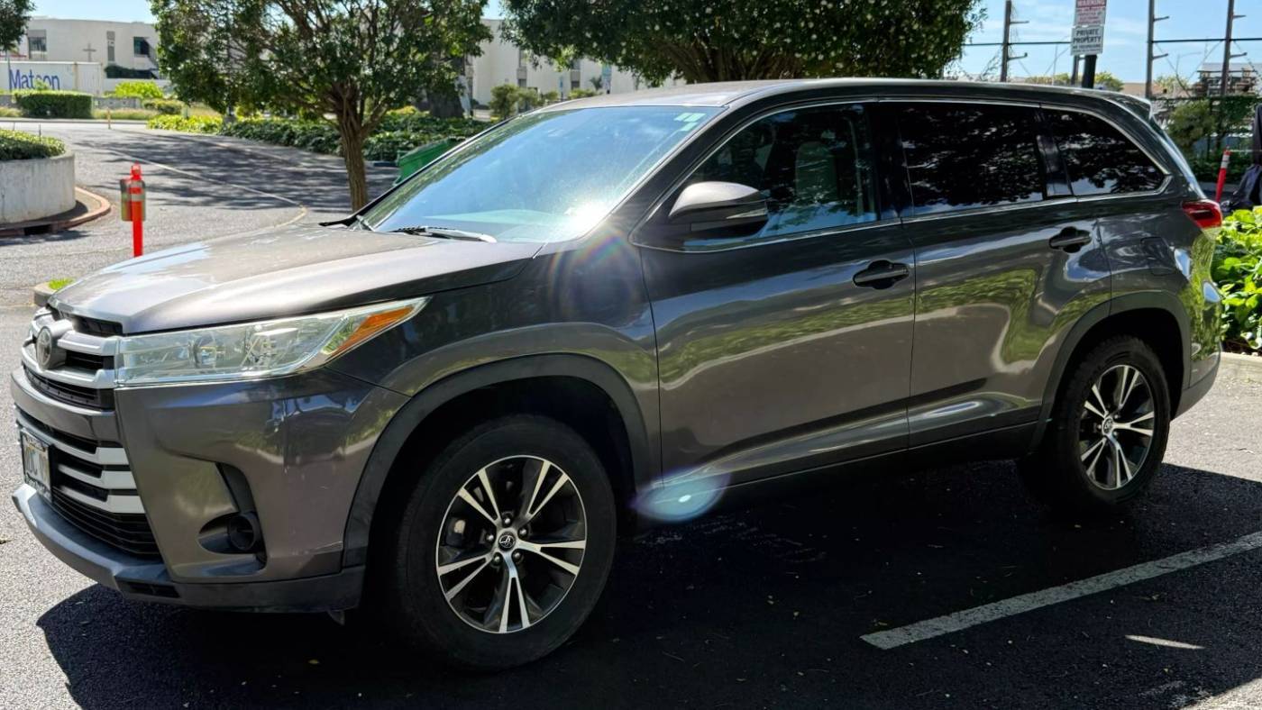 2018 Toyota Highlander LE — SUV — 76,380 mi — Honolulu, HI