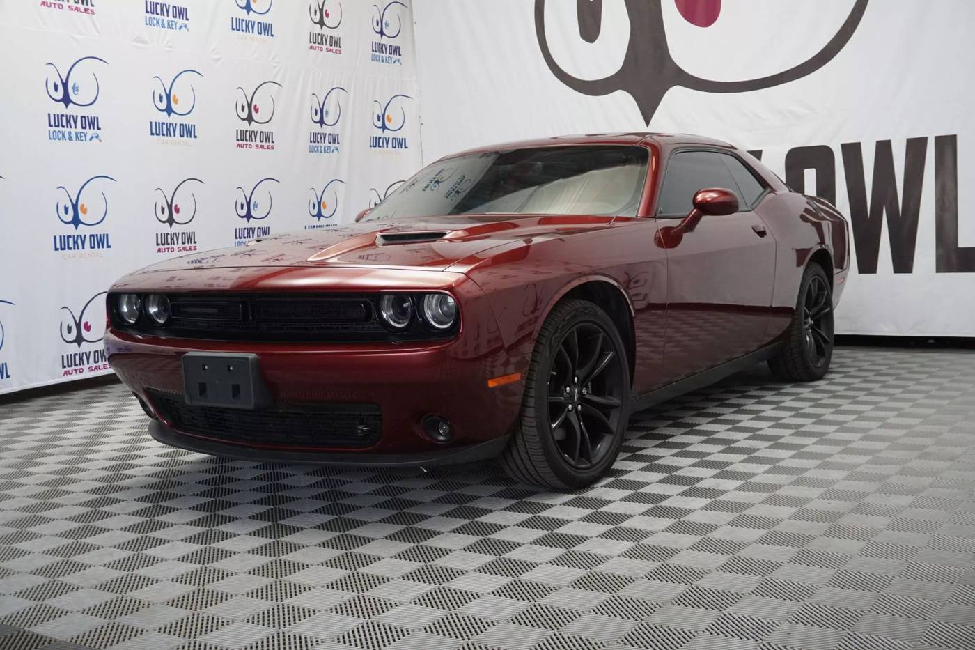 2018 Dodge Challenger SXT Plus — Coupe — 53,691 mi — Honolulu, HI