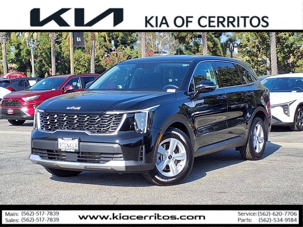 2025 Kia Sorento LX — SUV — 3,654 mi — Cerritos, CA