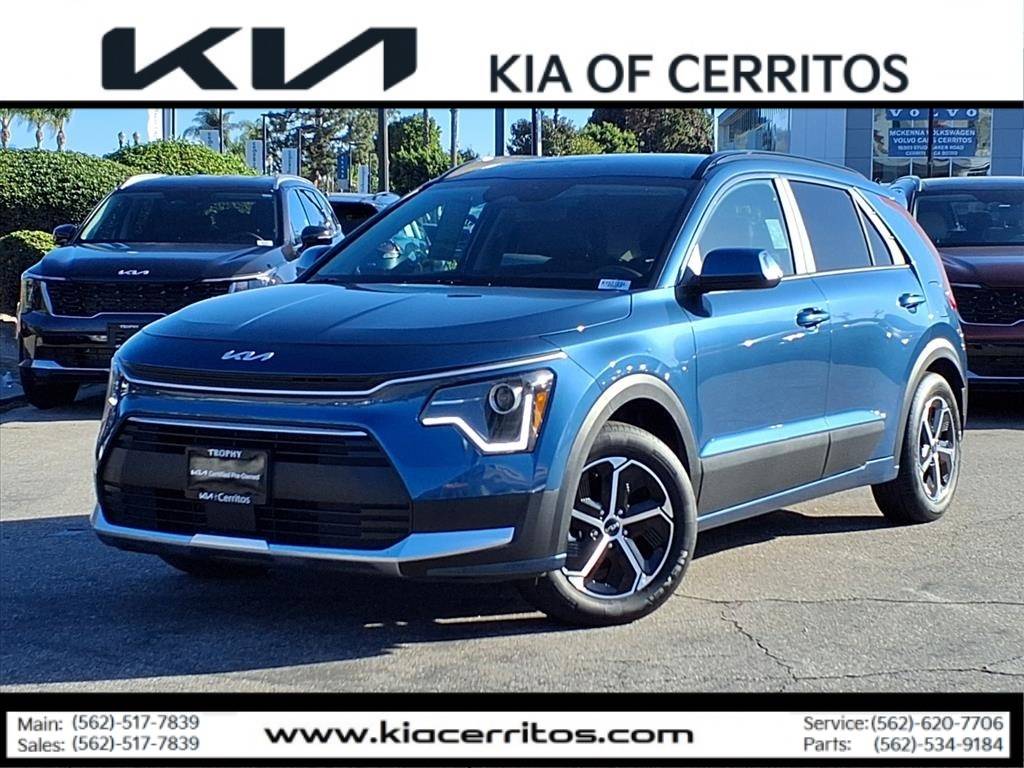 2025 Kia Niro Hybrid EX — SUV — 4,151 mi — Cerritos, CA