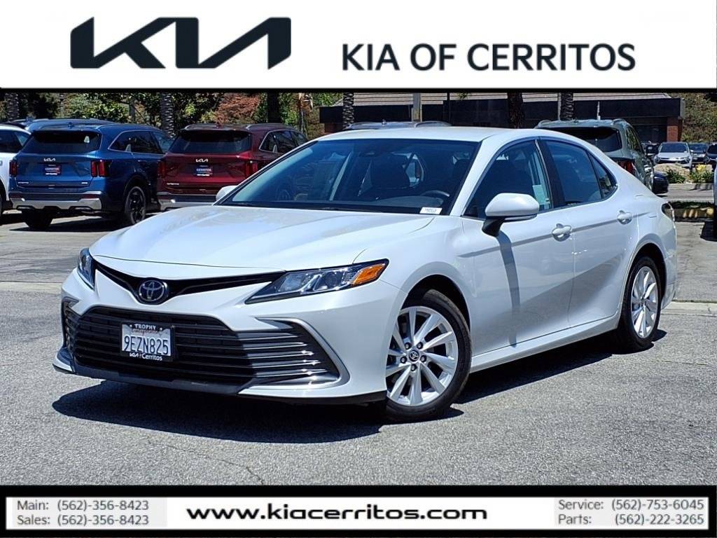 2023 Toyota Camry LE — Sedan — 28,398 mi — Cerritos, CA