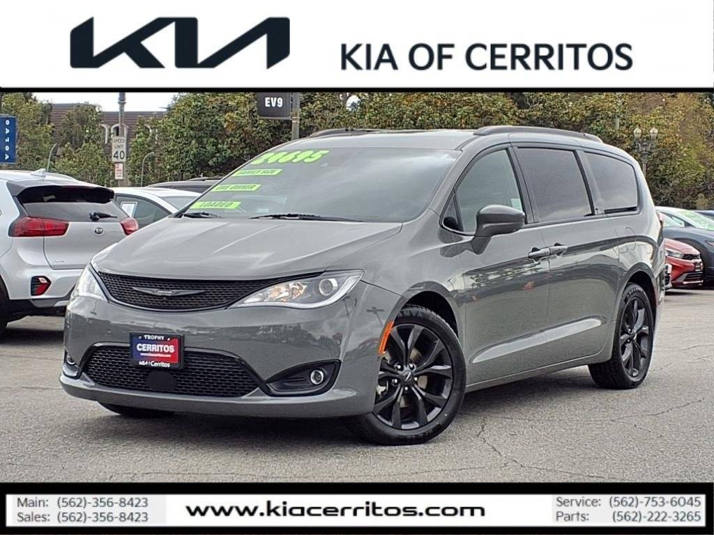 2020 Chrysler Pacifica Touring L Plus — Minivan — 59,348 mi — Cerritos, CA