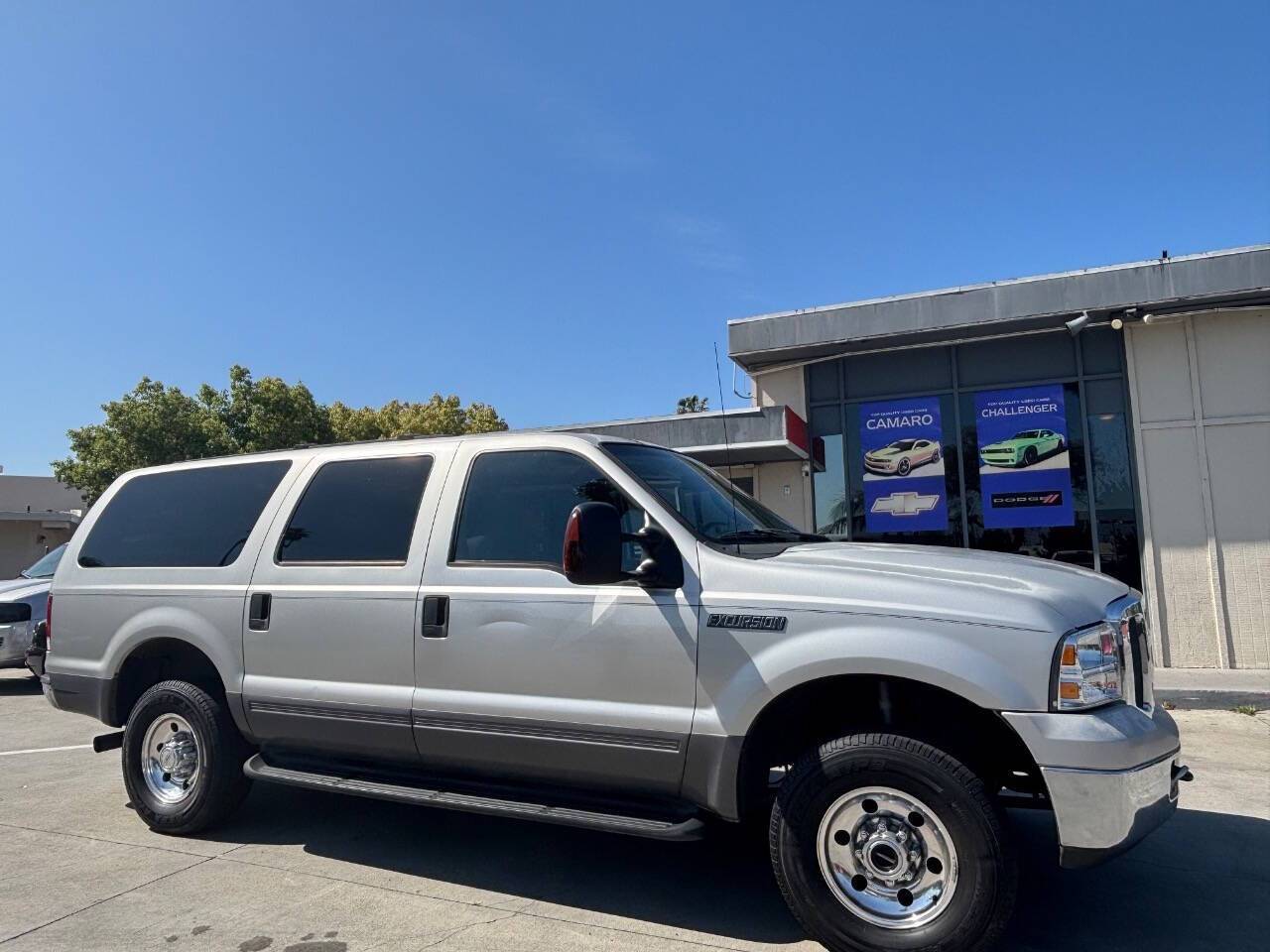 2005 Ford Excursion XLT — SUV — 228,055 mi — Anaheim, CA