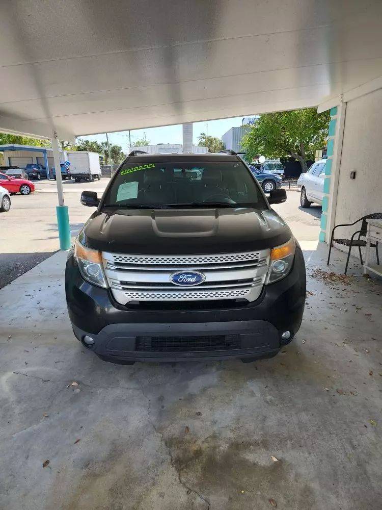 2014 Ford Explorer XLT — SUV — 128,356 mi — Fort Myers, FL