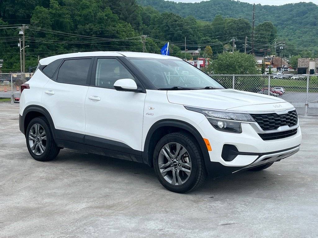 2022 Kia Seltos LX — SUV — 58,741 mi — Waynesville, NC