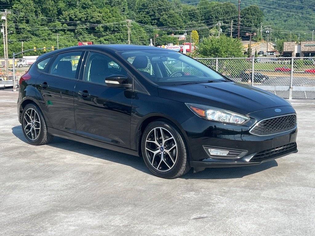 2017 Ford Focus SEL — Hatchback — 33,060 mi — Waynesville, NC