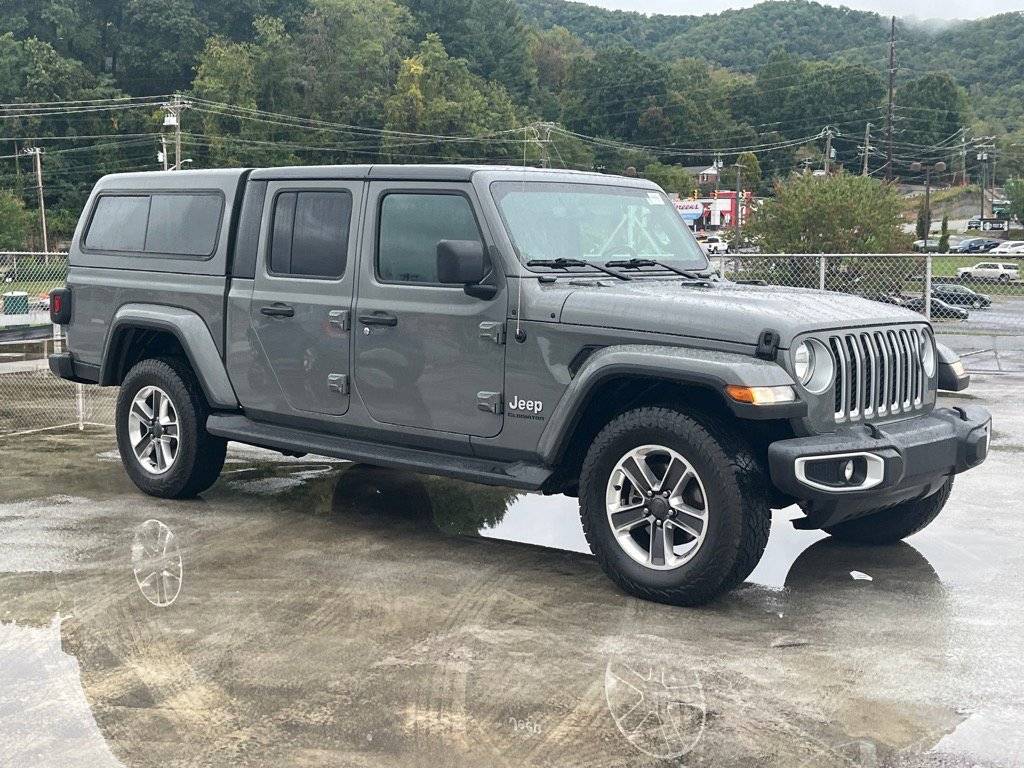 2021 Jeep Gladiator Overland — Pickup Truck — 38,401 mi — Waynesville, NC