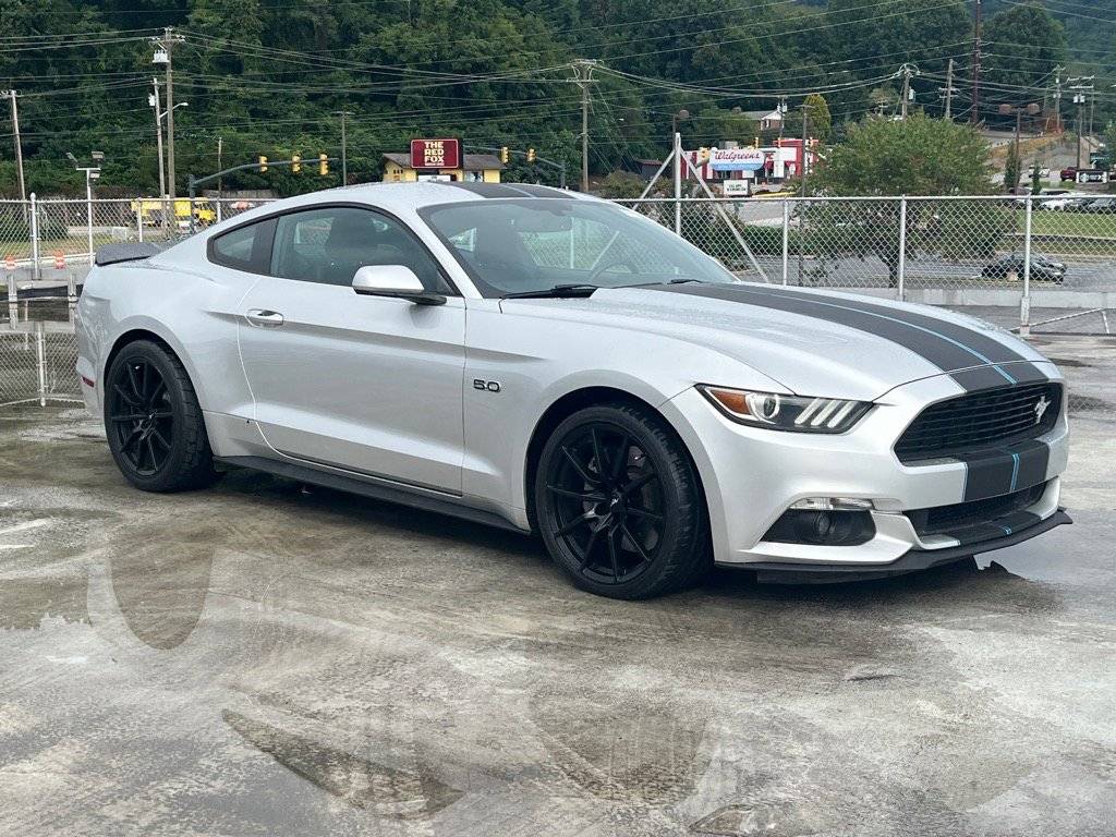 2017 Ford Mustang GT — Coupe — 49,256 mi — Waynesville, NC
