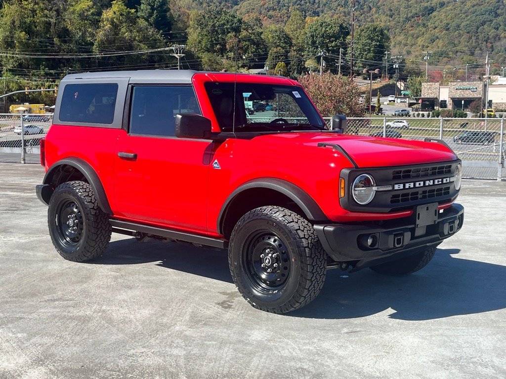2023 Ford Bronco Black Diamond — SUV — 14,525 mi — Waynesville, NC