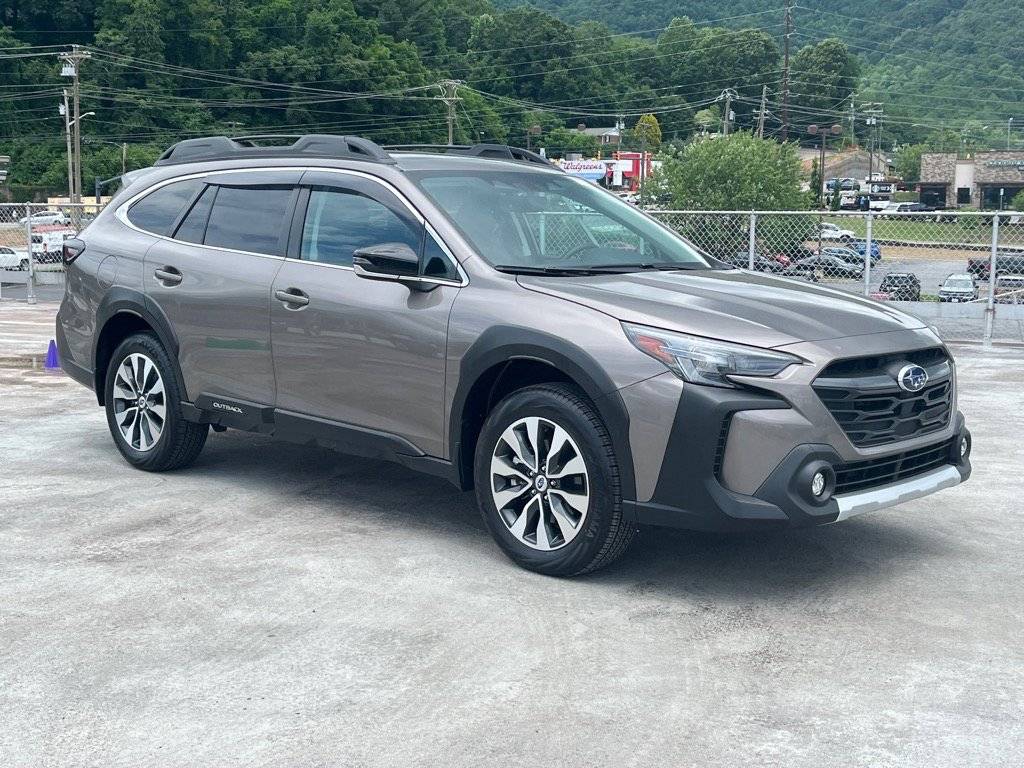 2023 Subaru Outback Limited XT — SUV — 15,277 mi — Waynesville, NC
