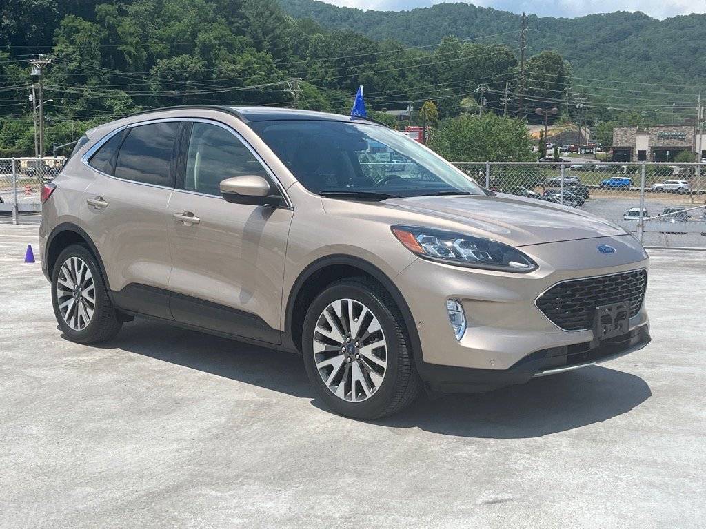 2020 Ford Escape Titanium — SUV — 35,830 mi — Waynesville, NC