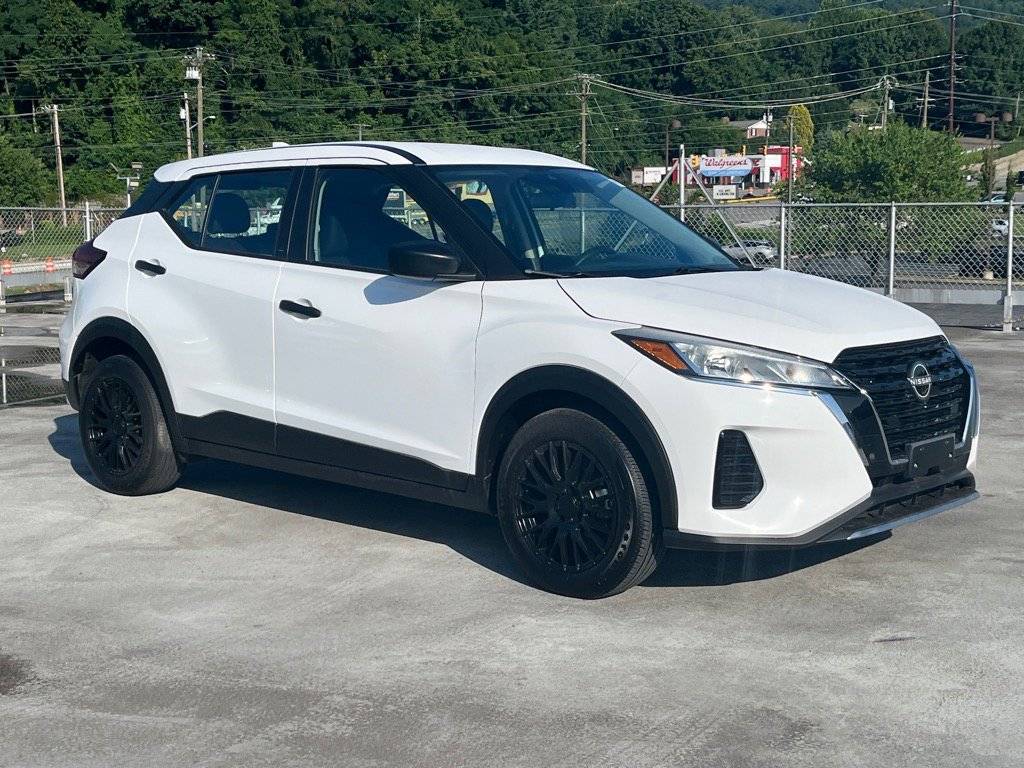 2023 Nissan Kicks S — SUV — 21,949 mi — Waynesville, NC