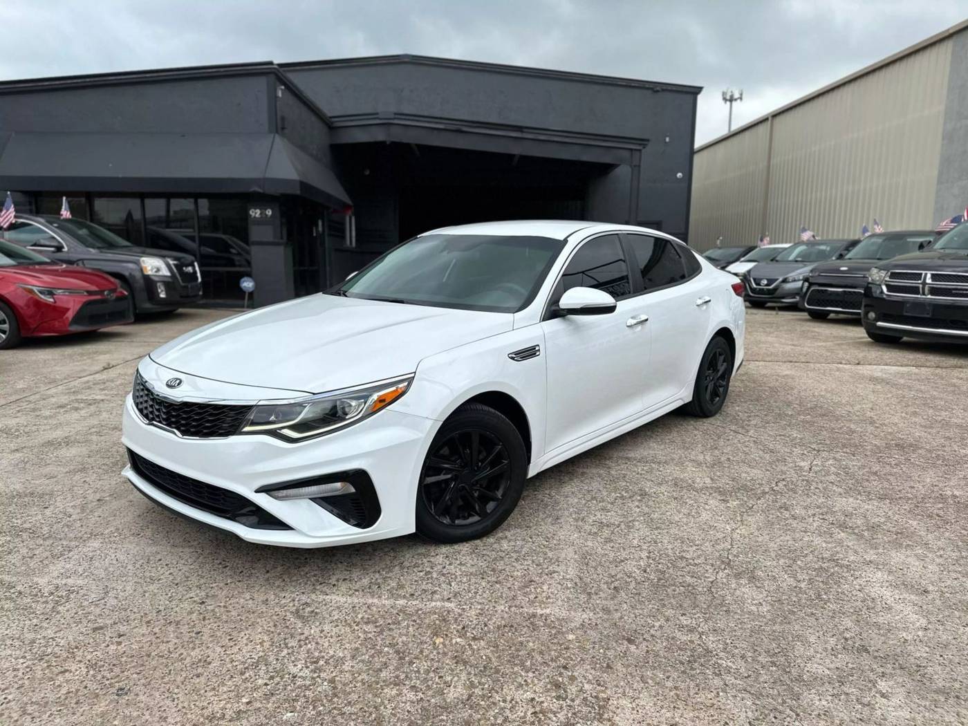 2020 Kia Optima LX — Sedan — 87,215 mi — Houston, TX
