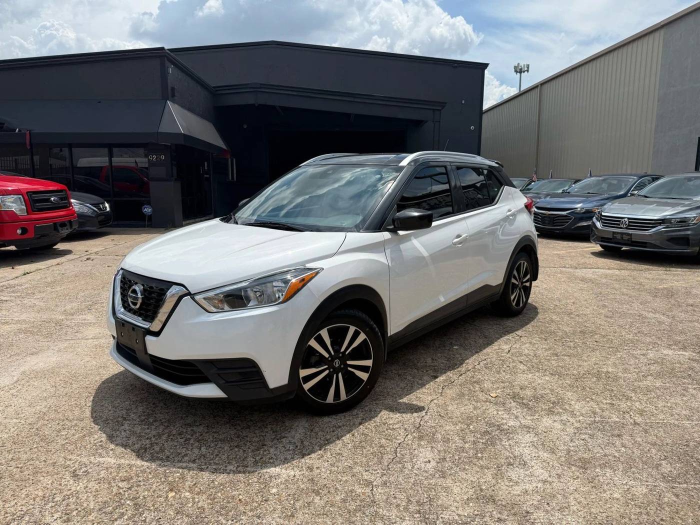 2020 Nissan Kicks SV — SUV — 89,786 mi — Houston, TX