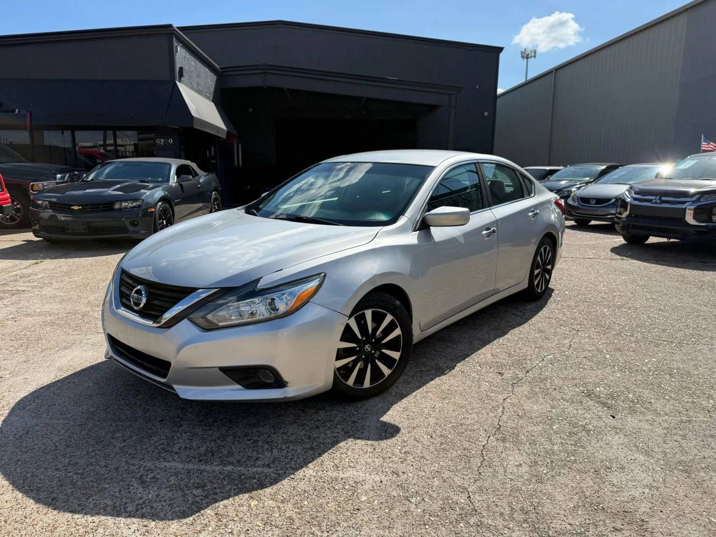 2018 Nissan Altima 2.5 SV — Sedan — 109,978 mi — Houston, TX
