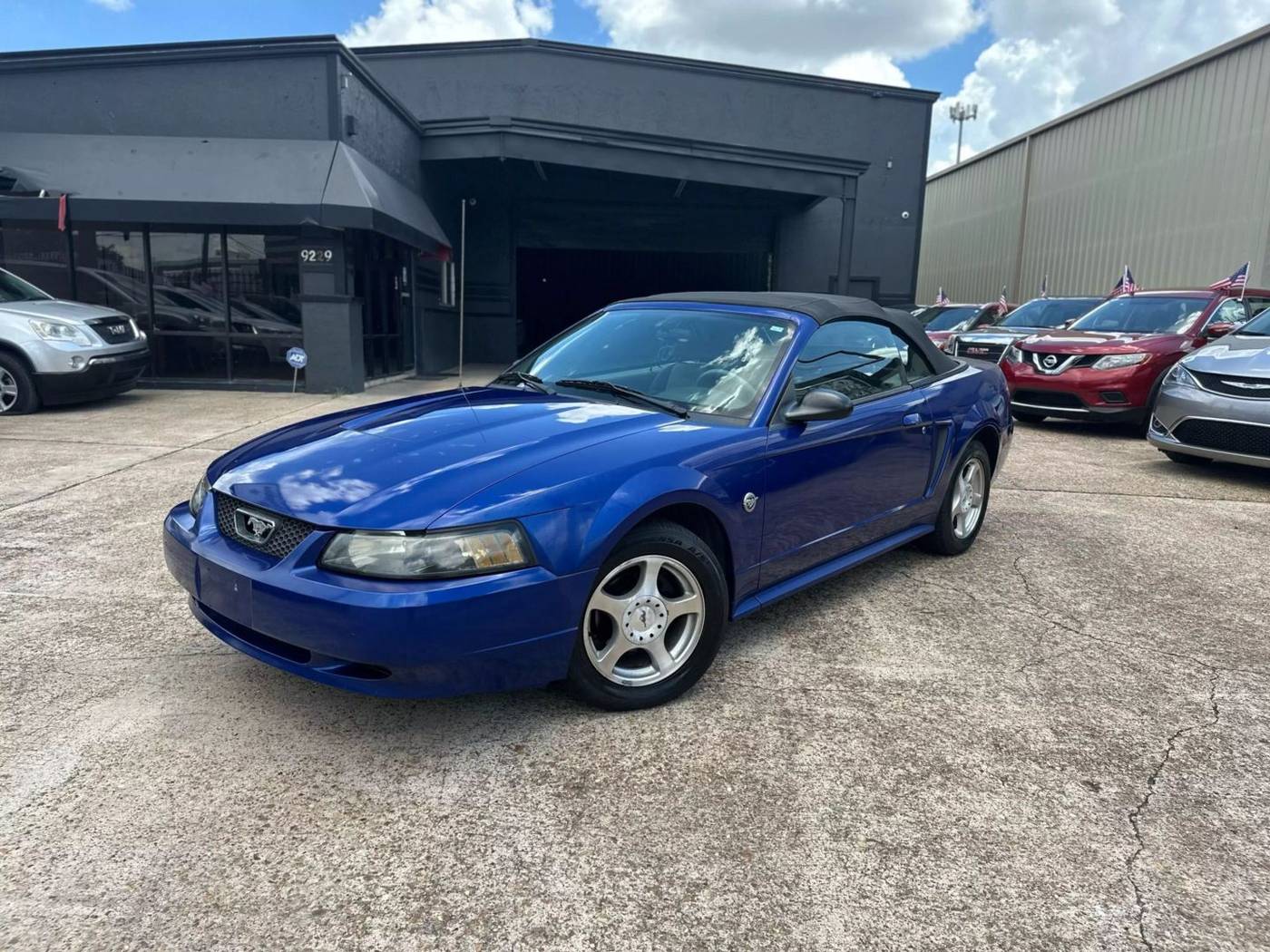 2004 Ford Mustang Premium — Convertible — 34,601 mi — Houston, TX