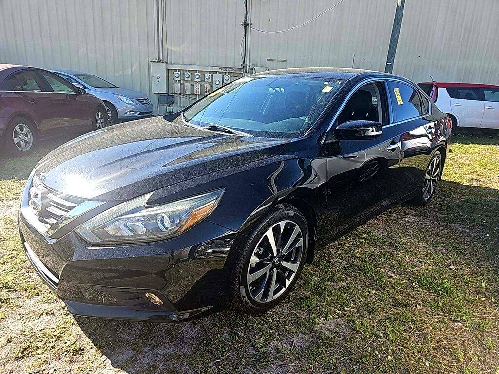2016 Nissan Altima 2.5 SR — Sedan — 96,300 mi — Forest, VA