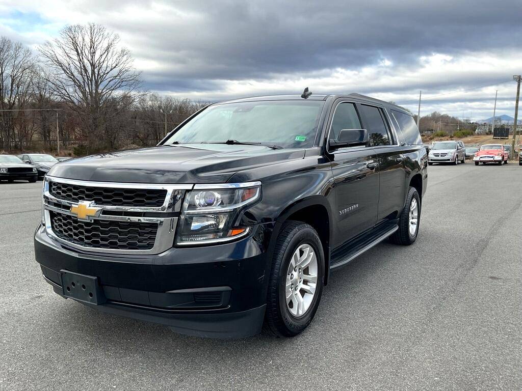 2016 Chevrolet Suburban LT — SUV — 151,305 mi — Forest, VA