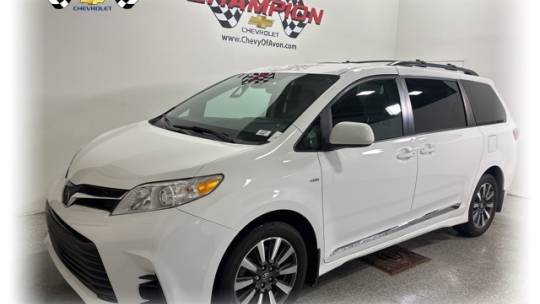 2018 Toyota Sienna LE — Minivan — 122,959 mi — Avon, IN