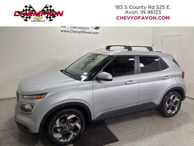 2023 Hyundai Venue SEL — SUV — 1,690 mi — Avon, IN