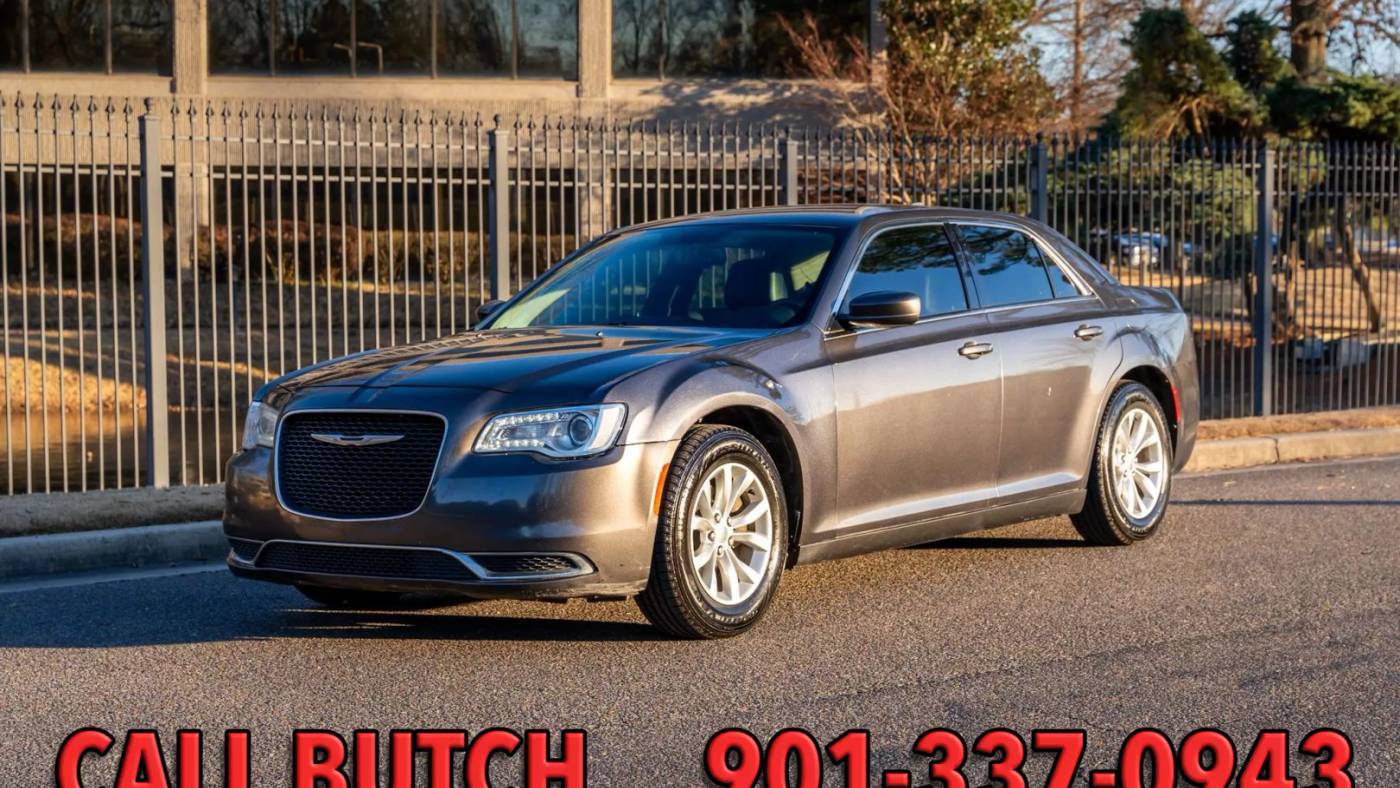 2015 Chrysler 300 Limited — Sedan — 104,657 mi — Memphis, TN