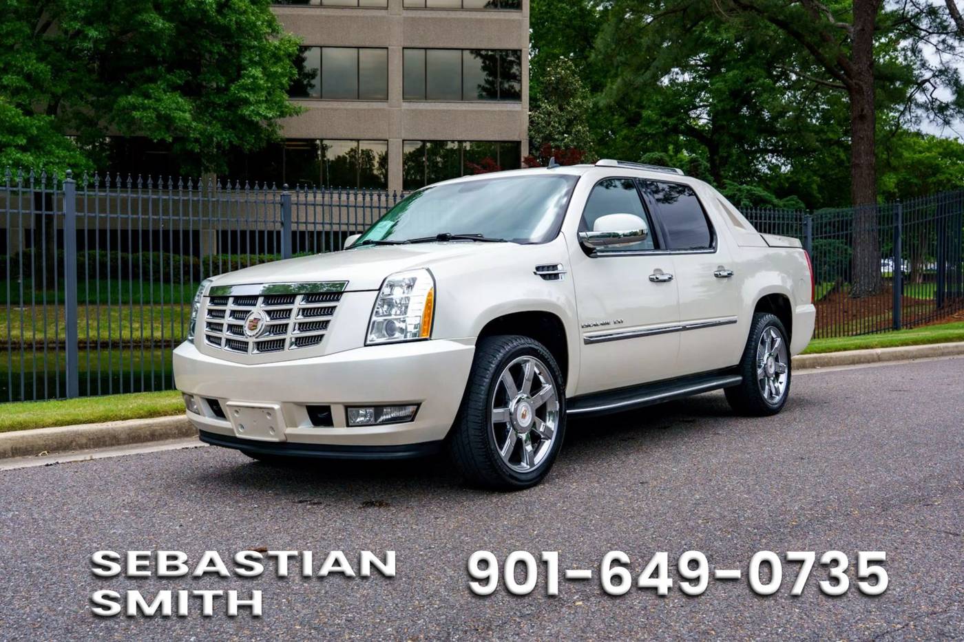 2013 Cadillac Escalade EXT Luxury — Pickup Truck — 86,267 mi — Memphis, TN
