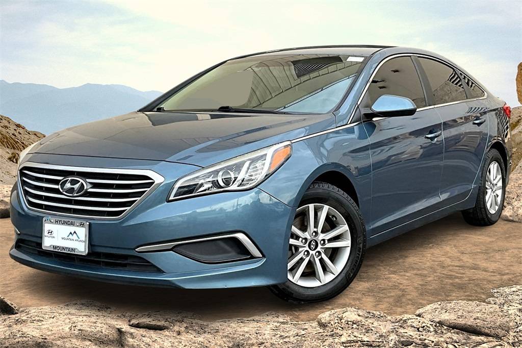 2016 Hyundai Sonata SE — Sedan — 110,505 mi — Westminster, CO