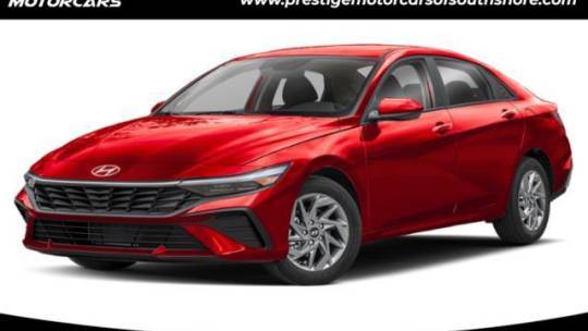 2025 Hyundai Elantra SEL Convenience — Sedan — 8,309 mi — Freeport, NY