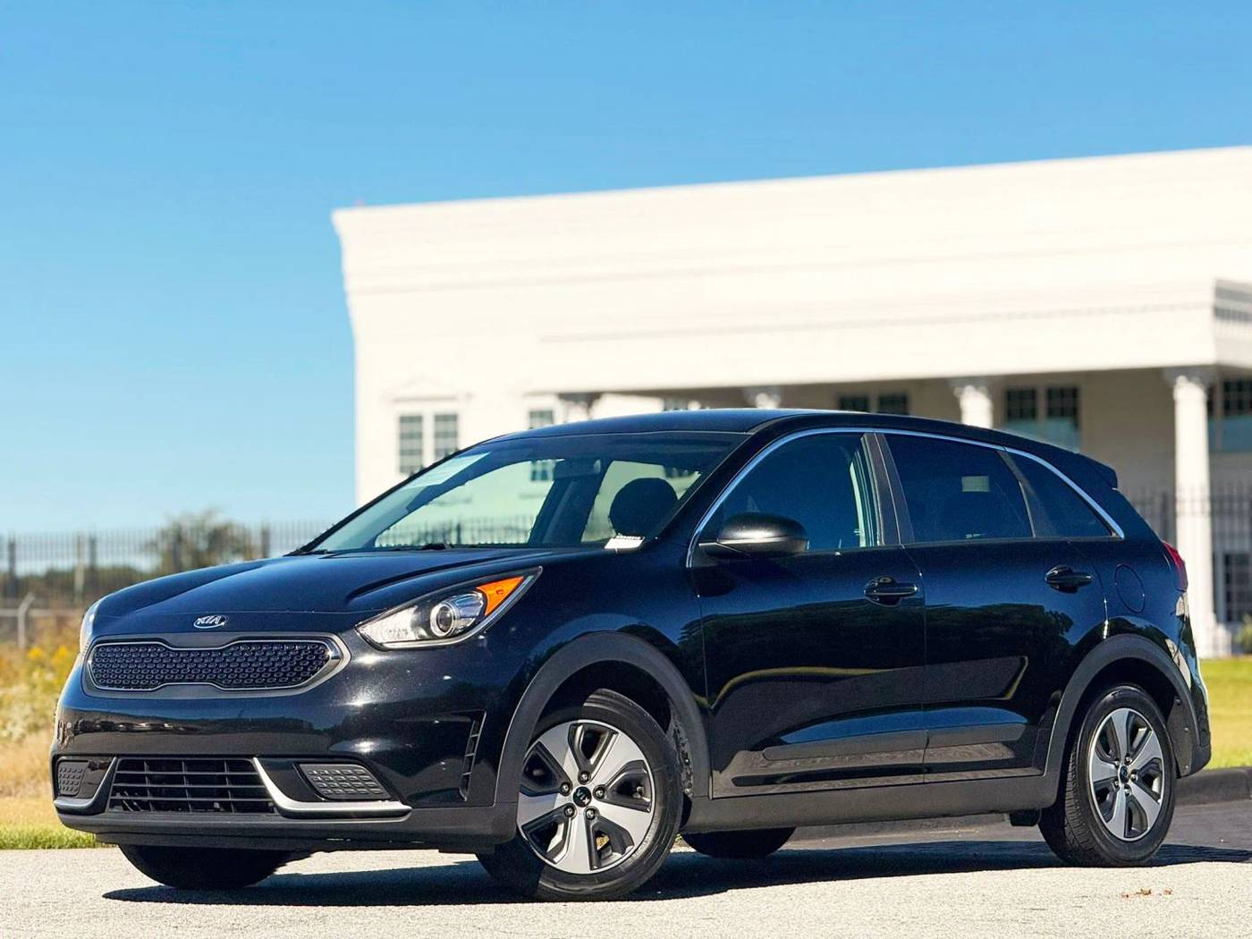 2019 Kia Niro Hybrid FE — SUV — 118,490 mi — Lawrenceville, GA