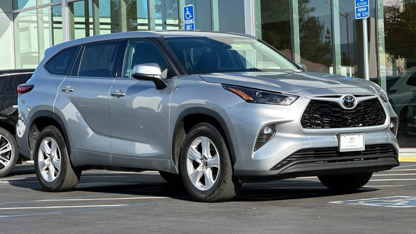 2022 Toyota Highlander LE — SUV — 59,158 mi — Fremont, CA