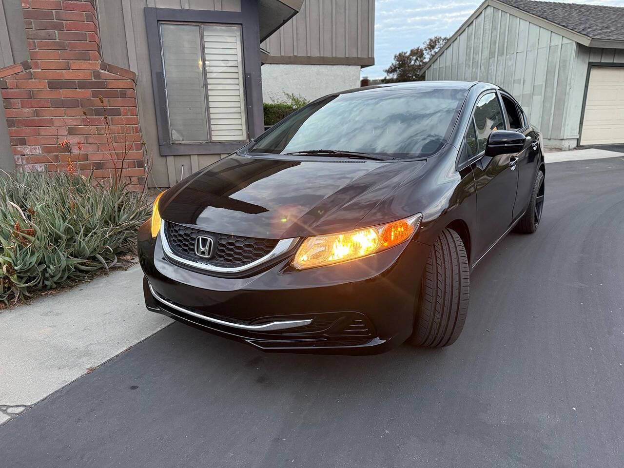 2015 Honda Civic LX — Sedan — 133,990 mi — Los Angeles, CA