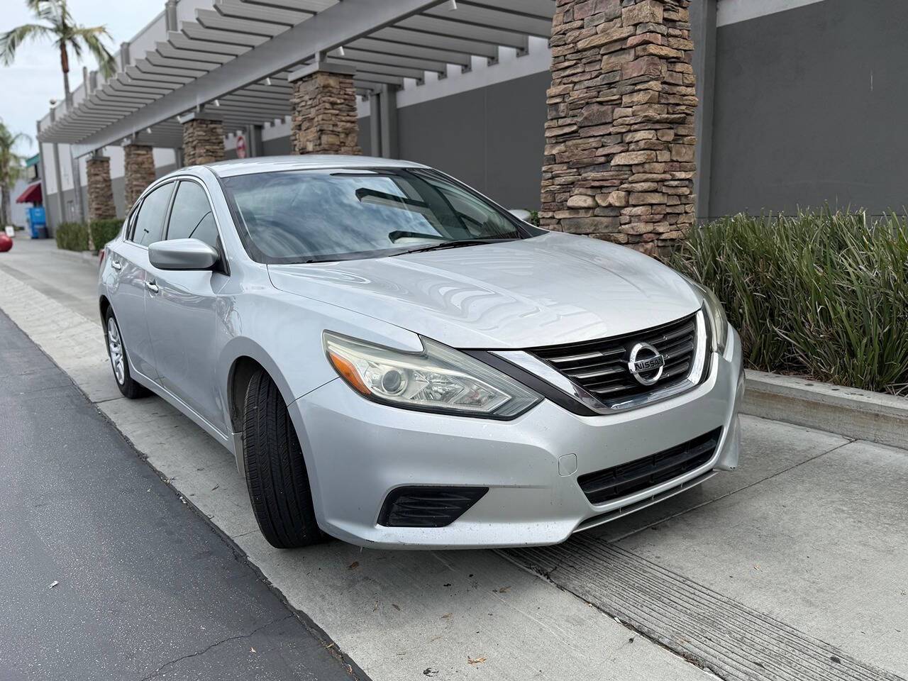 2016 Nissan Altima 2.5 S — Sedan — 120,840 mi — Los Angeles, CA