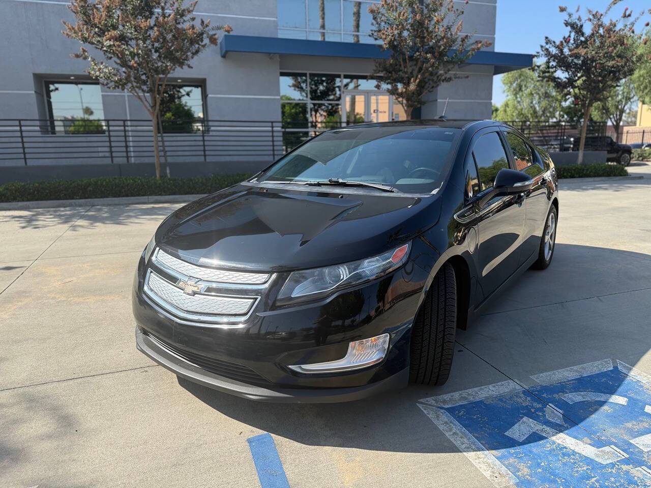 2015 Chevrolet Volt Base — Sedan — 88,640 mi — Los Angeles, CA