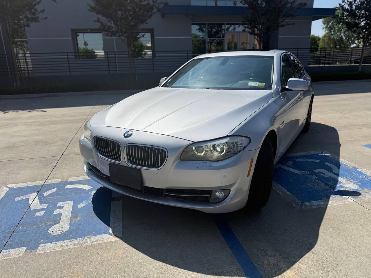 2011 BMW 5 Series 535i — Sedan — 128,293 mi — Los Angeles, CA