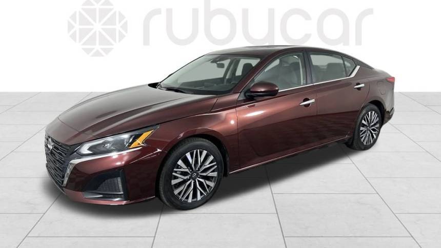 2023 Nissan Altima SV — Sedan — 42,925 mi — North Dighton, MA
